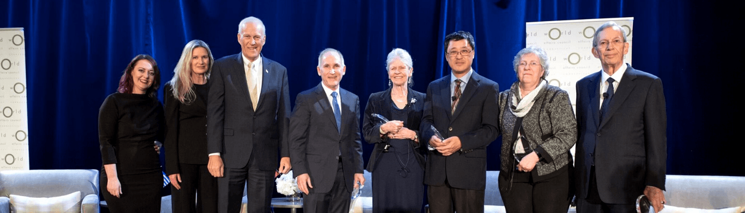 Luminary Award for Yale Cancer Center